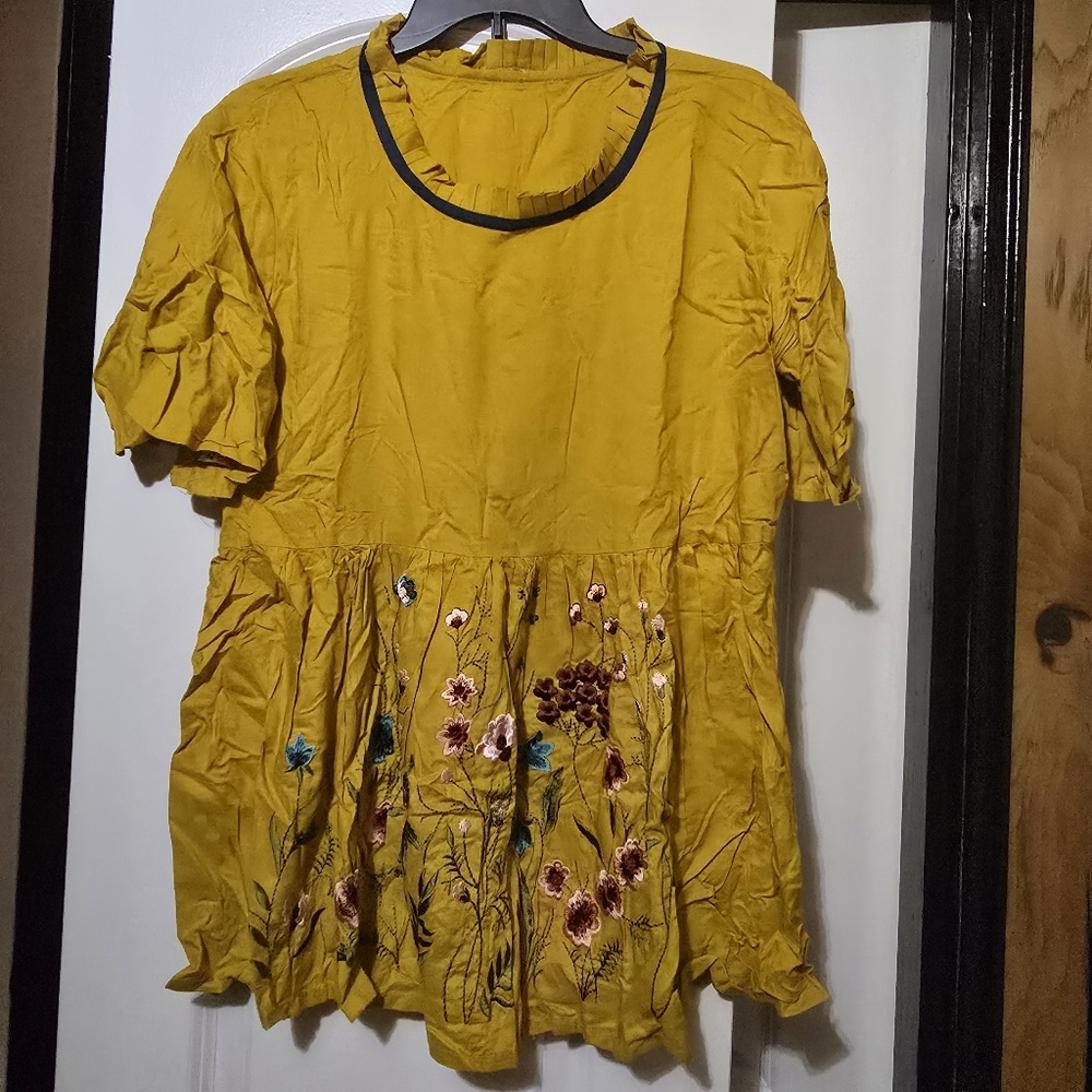 Shein Embroidered Mustard Yellow Women's Tunic Top Size 22
